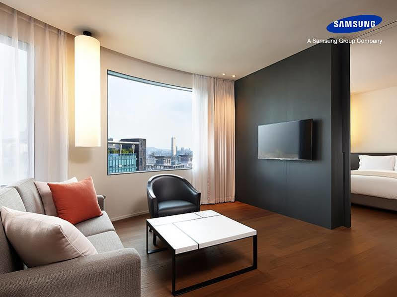 Shilla Stay Seodaemun Сеул Екстер'єр фото